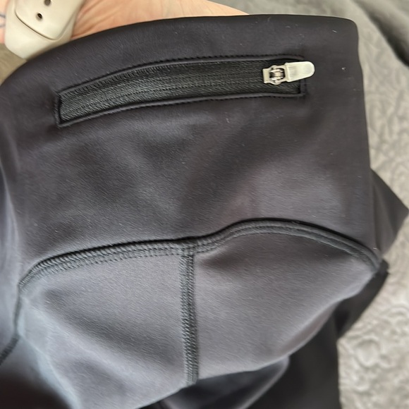 Alpha Forward Leggings - Picture 5 of 7